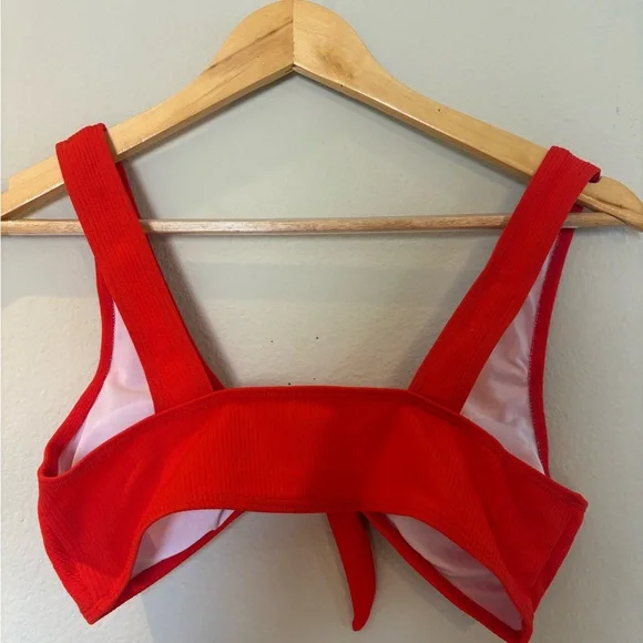 🍒BUNDLE 🍒Red Bikini Set with wrap skirt & Y2K sunglasses - Picture 5 of 7